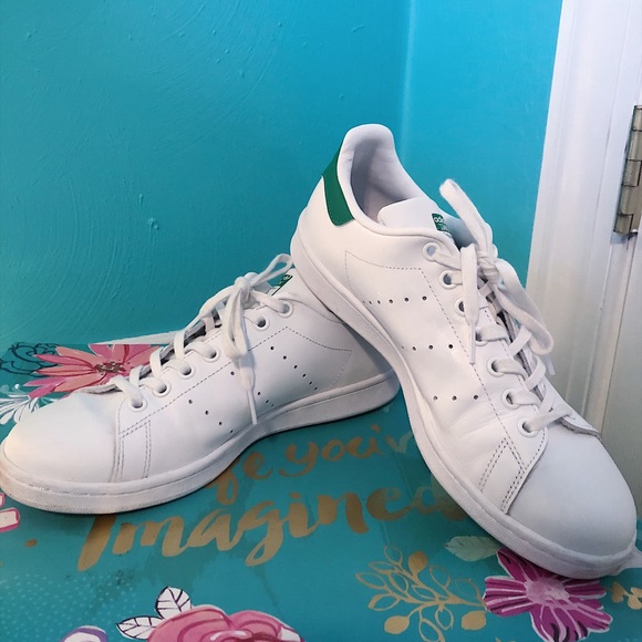 adidas Shoes - Addidas Stan Smith